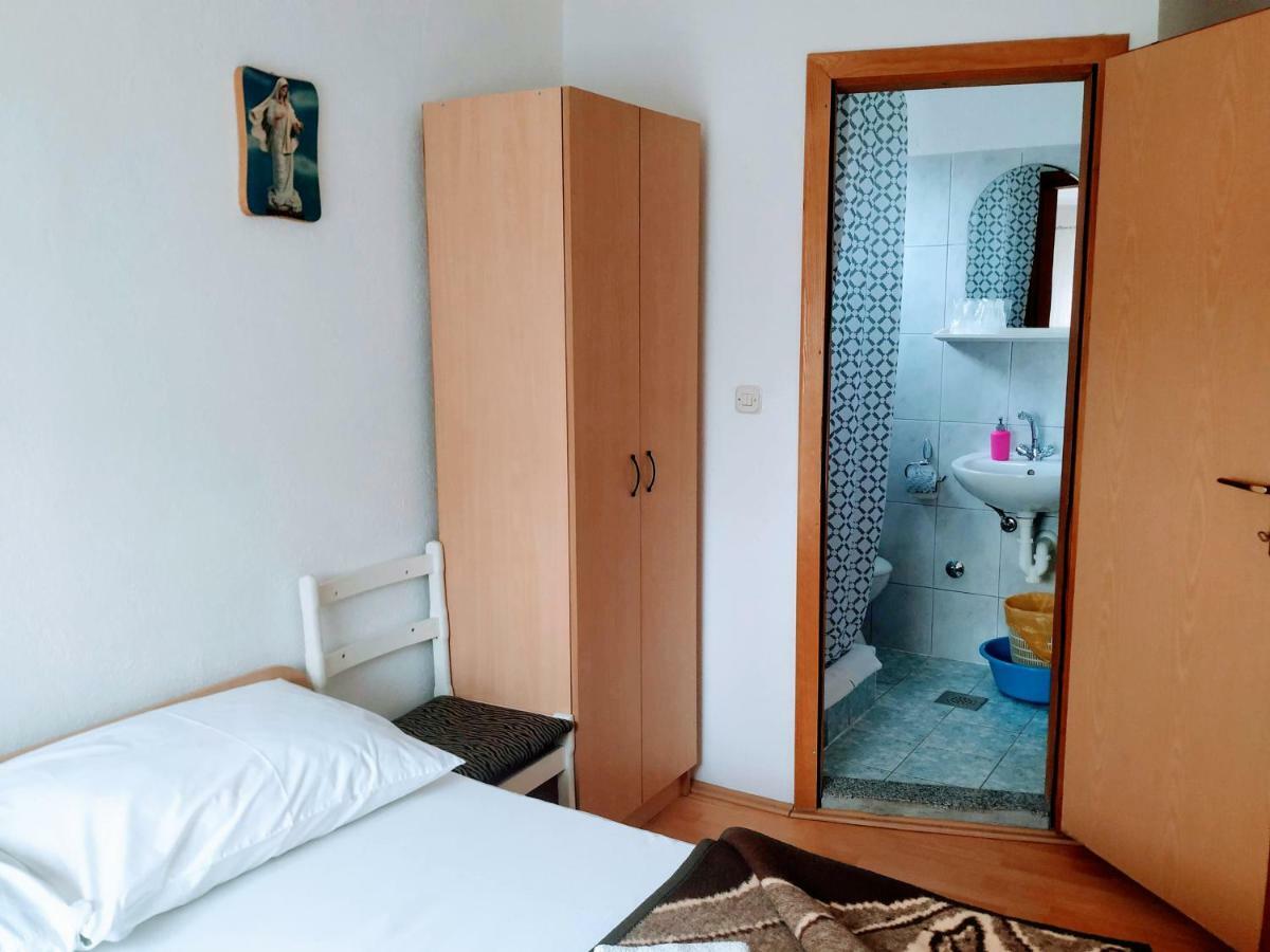 Ana Stjepan Nikolic - Pilgrim'S 2Nd Home Međugorje 외부 사진
